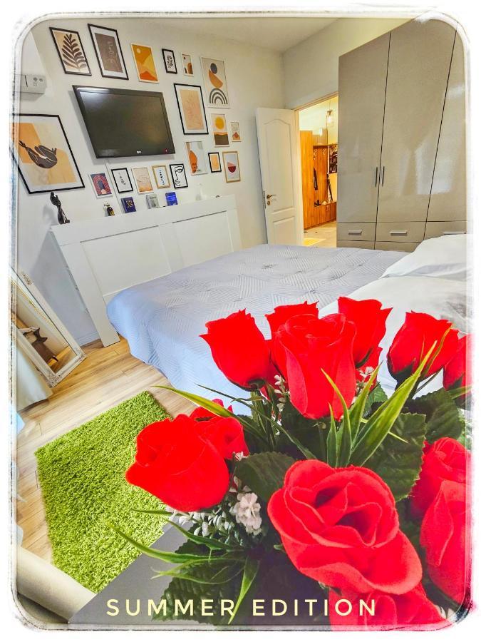 Matsa Apartment In Evergreen Complex Varna Esterno foto